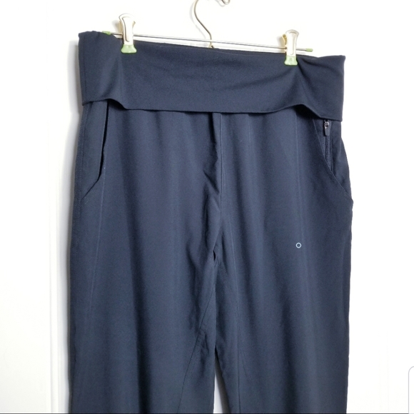 Fabletics Mariah Pants II Black Slouchy Fit - Picture 6 of 8